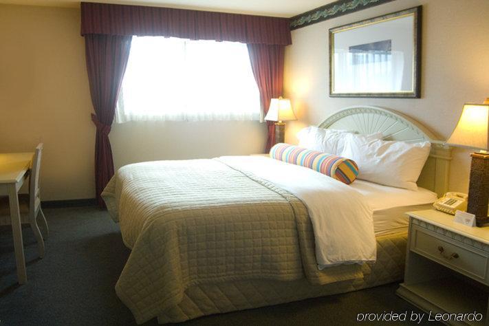 Phoenix Inn Suites Salem Rom bilde