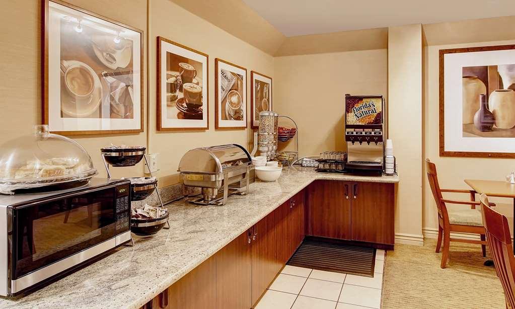 Phoenix Inn Suites Salem Restaurant bilde