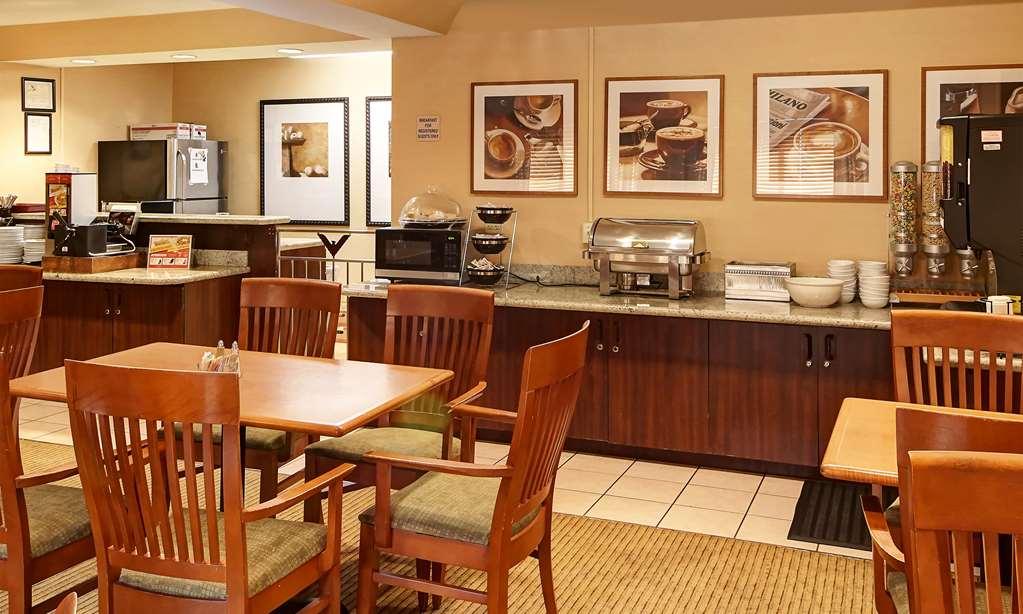 Phoenix Inn Suites Salem Restaurant bilde